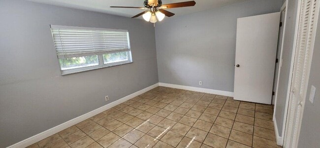Building Photo - 1752 Seder Ln