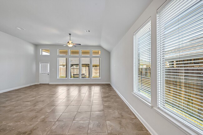 Building Photo - 29410 Barker Meadow Ln