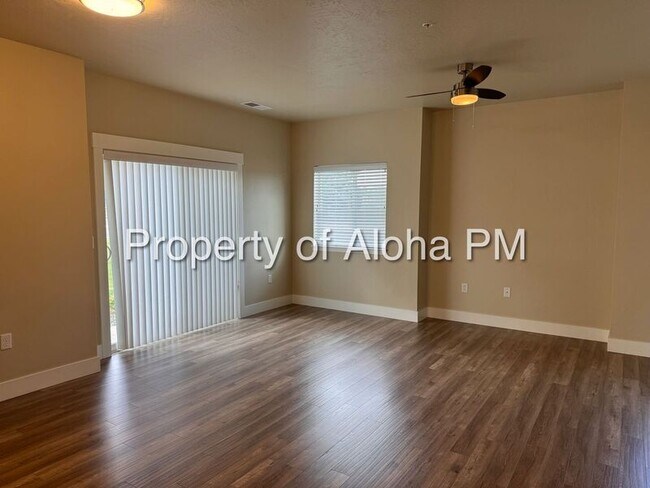Building Photo - 3502 E Grand Forest Dr