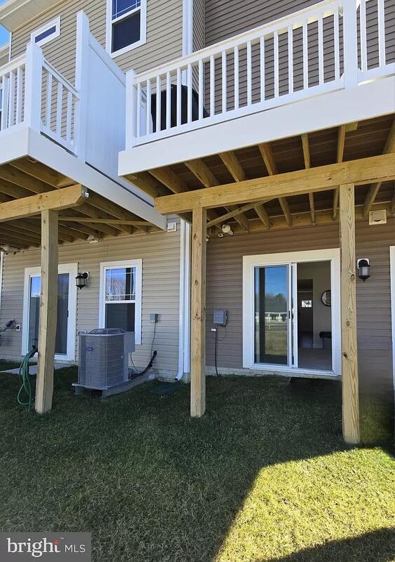 Building Photo - 24615 Dogwood Ln