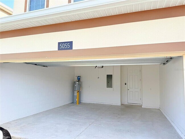 Building Photo - 5055 Tibet Ct