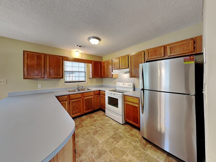 Building Photo - 8501 Quarry Rd