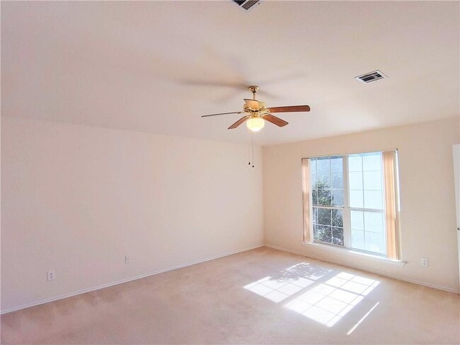 Building Photo - 1101 Wood Creek Dr