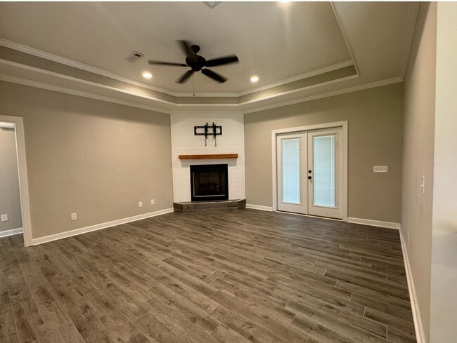 Building Photo - Parrish Place Subdivision!   4 BEDROOMS!!!!