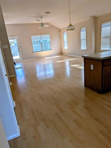 Building Photo - 3432 Winding Shore Ln