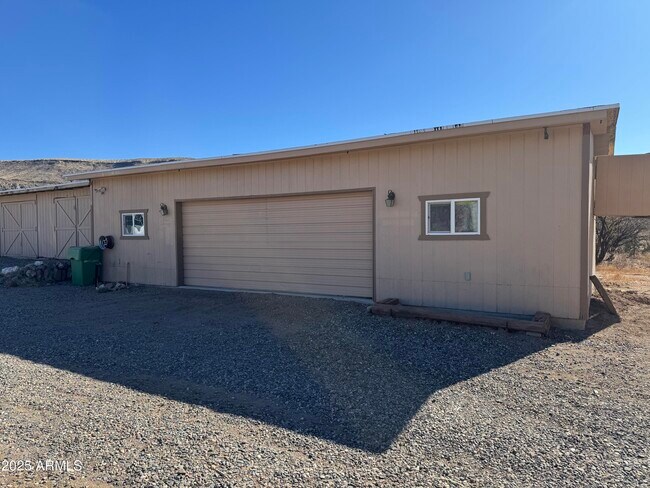Building Photo - 20775 Tara Springs Rd