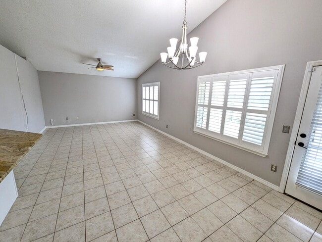 Building Photo - 9475 Pine Lily Ct