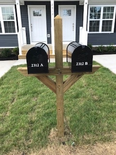 Flat driveway to private mailbox - 2312-A Belle Ave NE