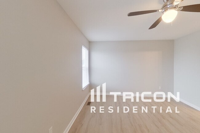 Building Photo - 507 Fortress Ct