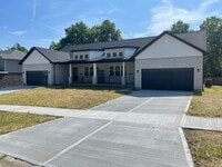 Building Photo - 94 Timber Hill Dr