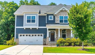 Building Photo - Spacious Raleigh Home with Modern Comforts
