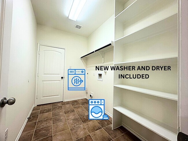 Building Photo - 8218 Nagy Hill St