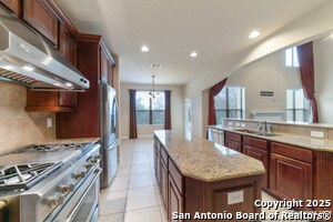 Building Photo - 7110 Hovingham
