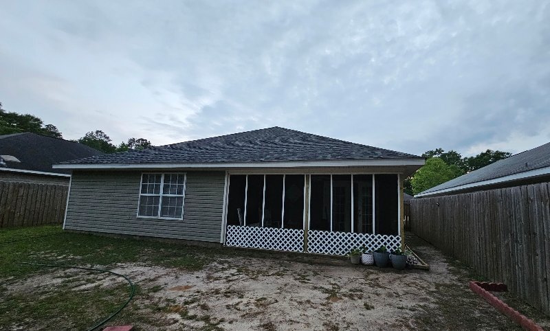 Building Photo - 109 Yuri Dr