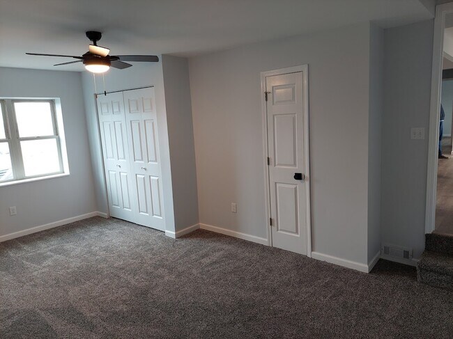 Family Room / Multi-purpose room - 1835 W Sandusky St
