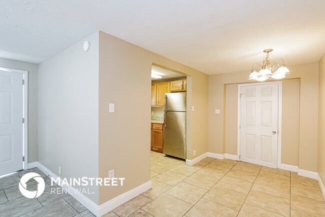 Building Photo - 3204 N Highland Ave