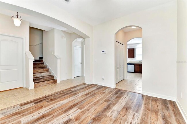 Building Photo - 1683 Buckeye Falls Way