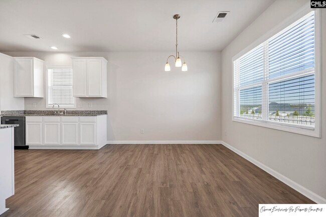 Building Photo - 741 Spring Cress Dr