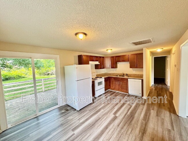 Building Photo - 3908 Hopkins Ct