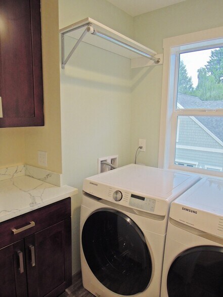 2nd floor laundry - 321 3rd Pl NW