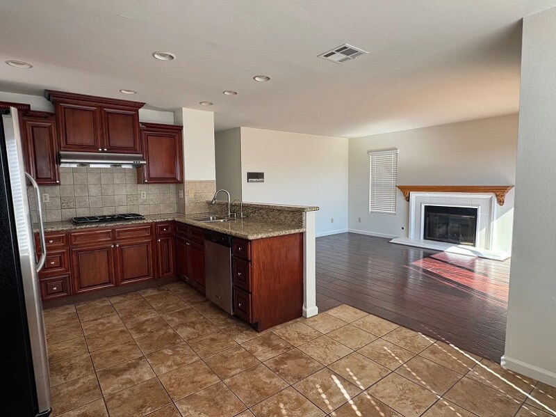 Building Photo - 12904 Sedge Ct