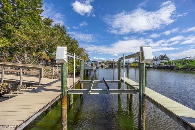 Building Photo - 146 Windward Cay