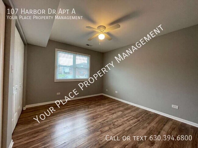 Building Photo - 107 Harbor Dr