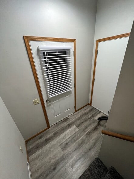 Building Photo - 113 Edwards St