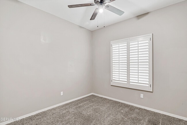 Building Photo - 7249 Long Meadow Dr