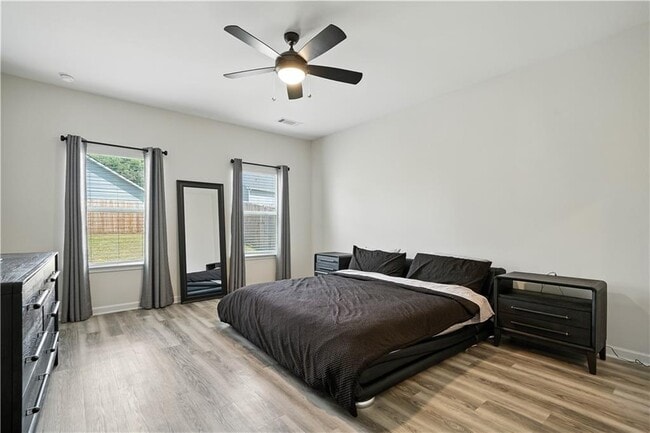 Building Photo - 3894 Saddle Bag Ct