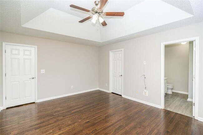 Building Photo - 3272 Peach Ct