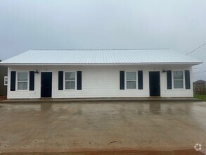 Building Photo - Harvester 2