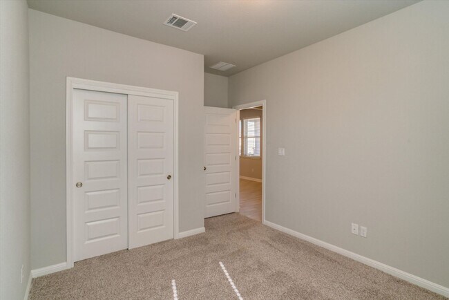Building Photo - 2705 Brushwood Mdw