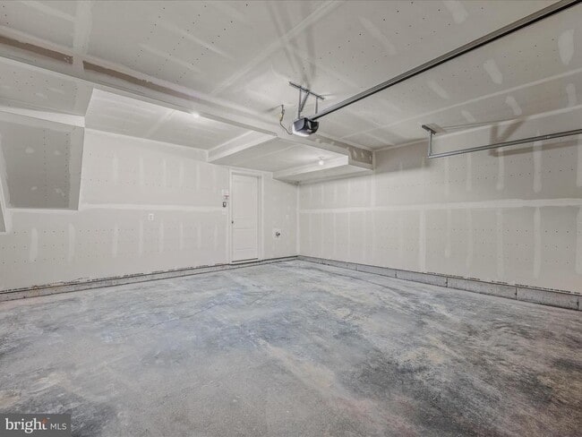 Building Photo - 1238 Cedar Vly Rd