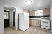 Building Photo - Cozy 3 bedroom home in Penn Hills availabl...