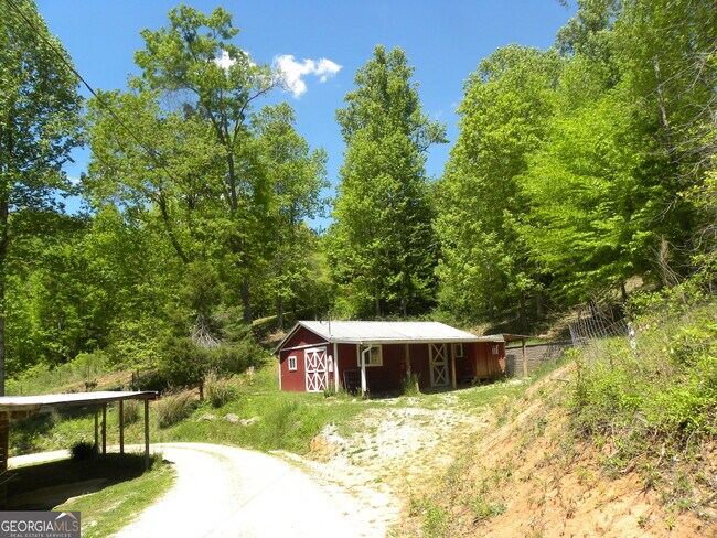 Building Photo - 153 Will Zoellner Ln