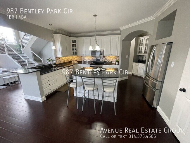 Building Photo - 987 Bentley Park Cir