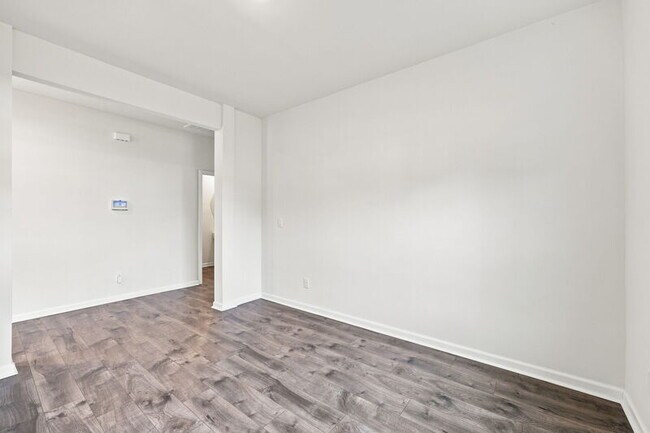 Building Photo - 2509 Summersby Dr