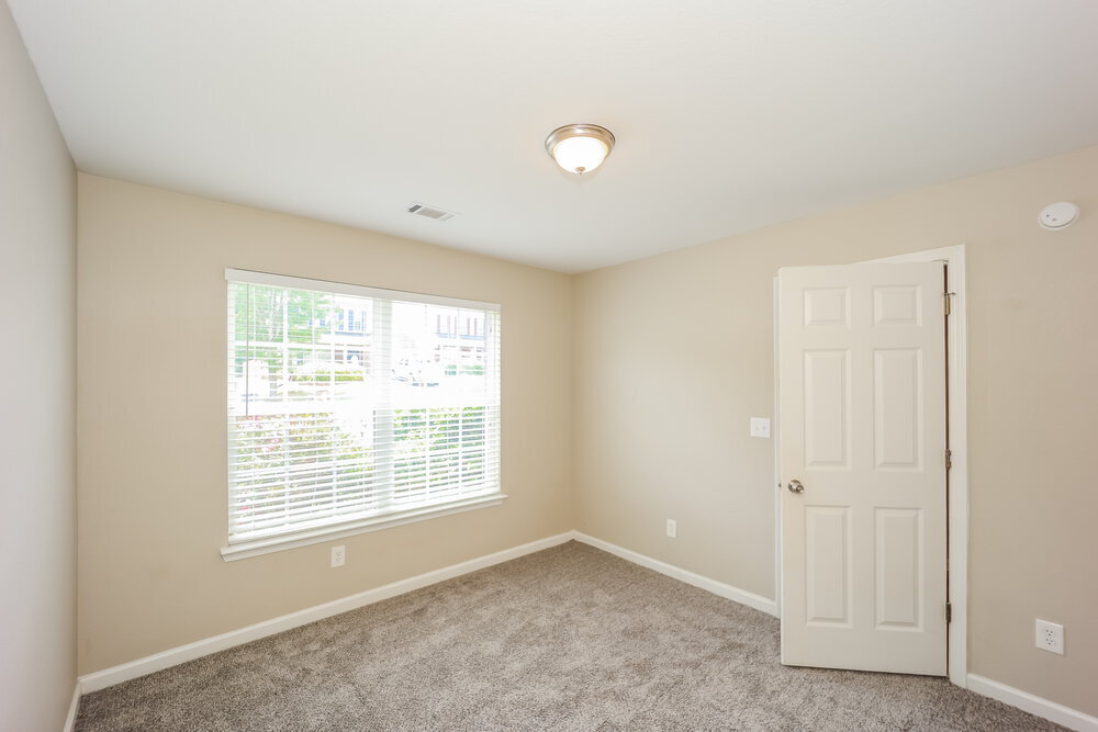 Building Photo - 4617 Raven Wood Loop