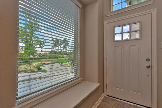 Building Photo - 163 Axlewood Ct