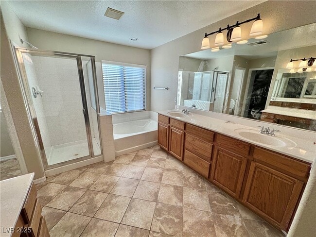 Building Photo - 5808 Post Mountain St