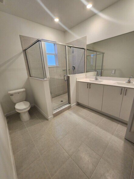 Building Photo - 16236 SW 288th Ter