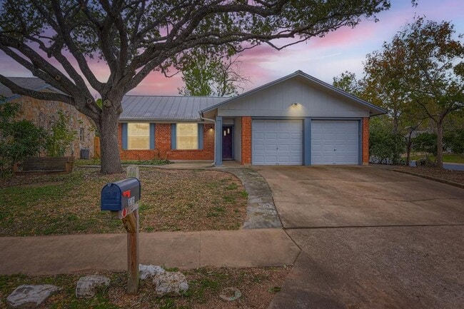 Building Photo - 1215 Speer Ln