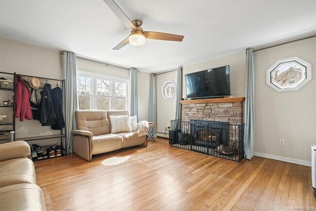 Building Photo - 125 S Kensico Ave