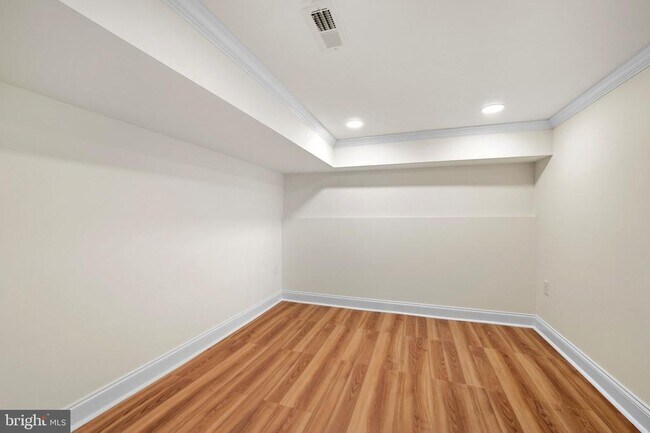 Building Photo - 1724 S Hanover St