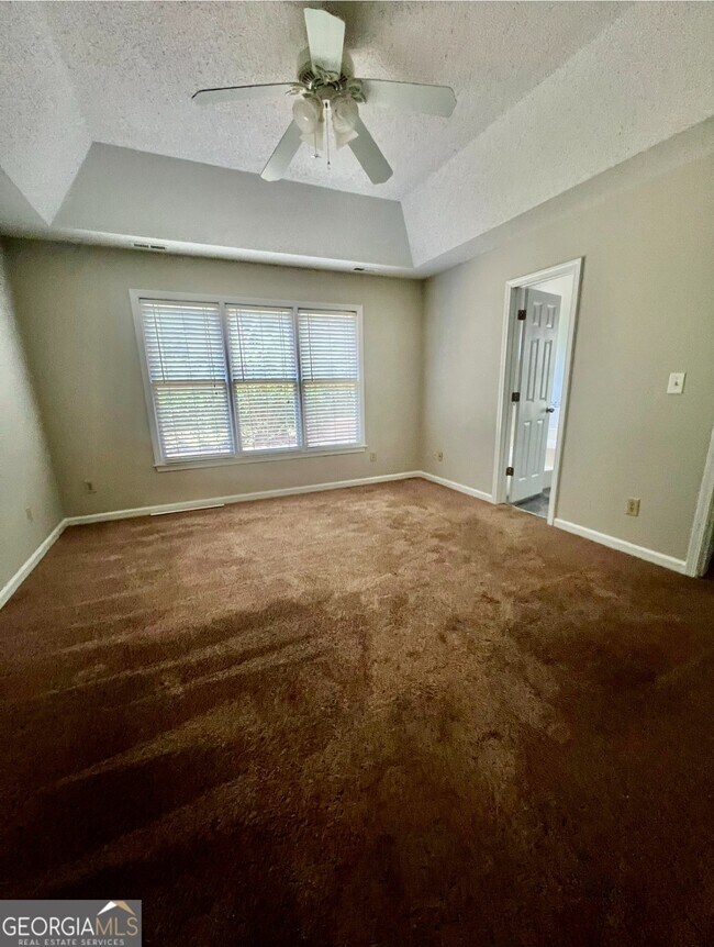 Building Photo - 160 Jeb Stuart Dr
