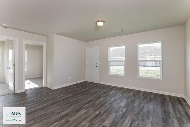 Building Photo - 1249 Fescue Rd