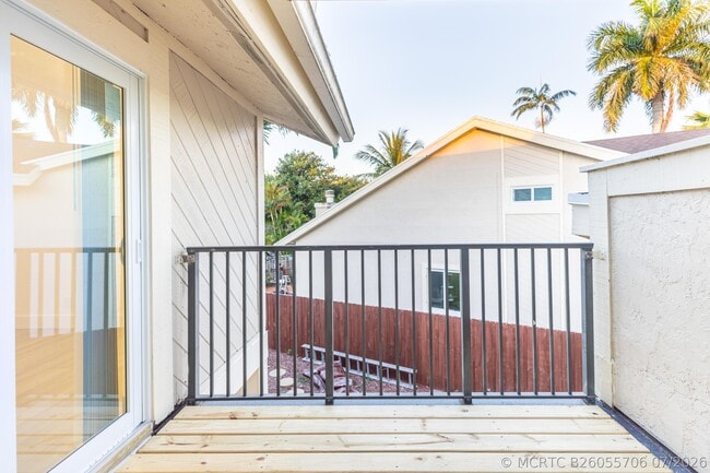 Building Photo - 7860 Stanway Pl