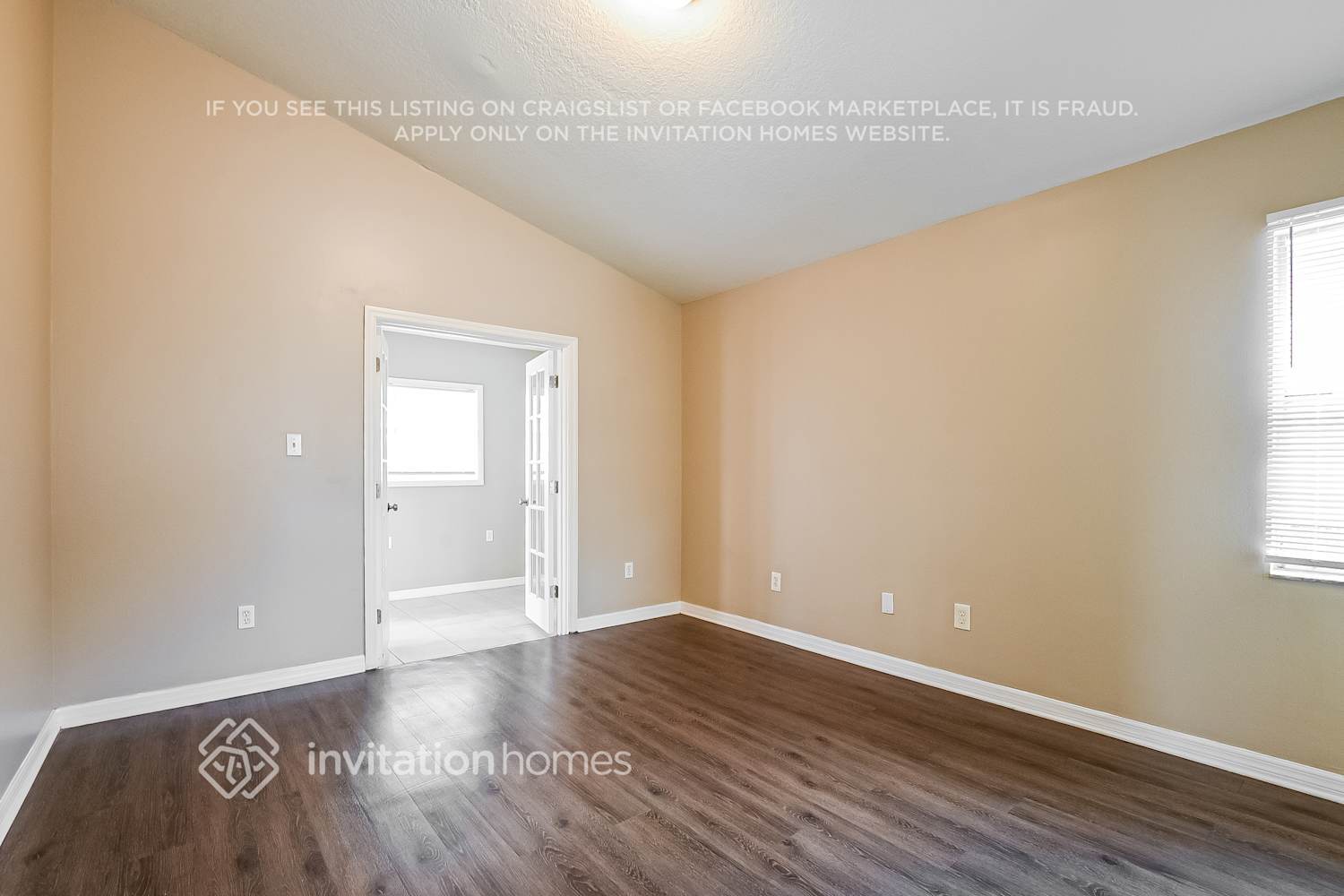 Building Photo - 936 Forest Hill Dr