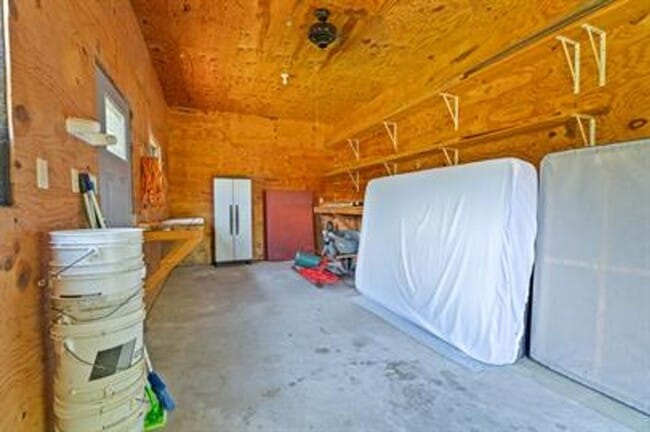 Building Photo - Uniquely breathtaking custom home with in-...